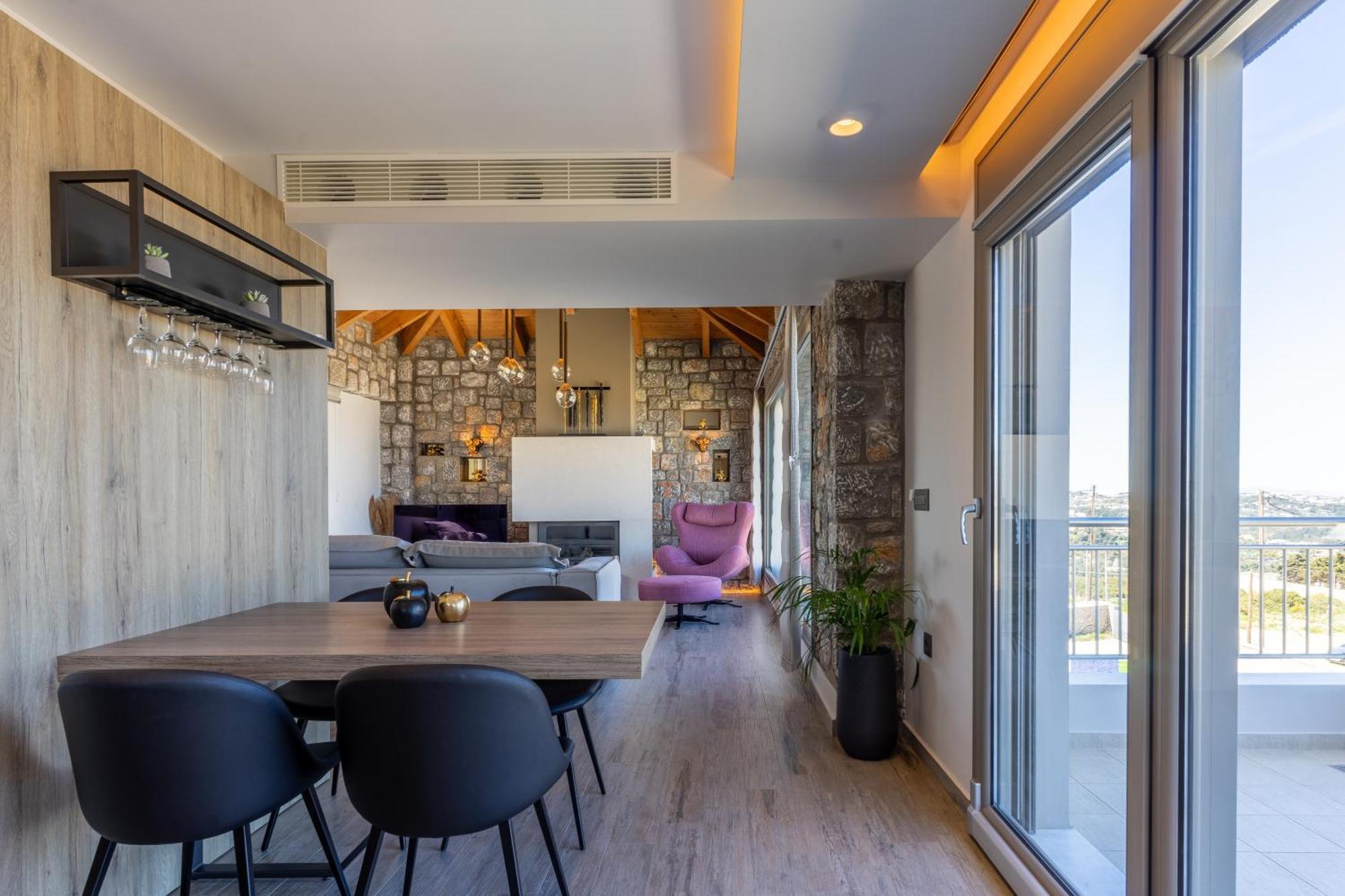 Rhode Luxury Villa *