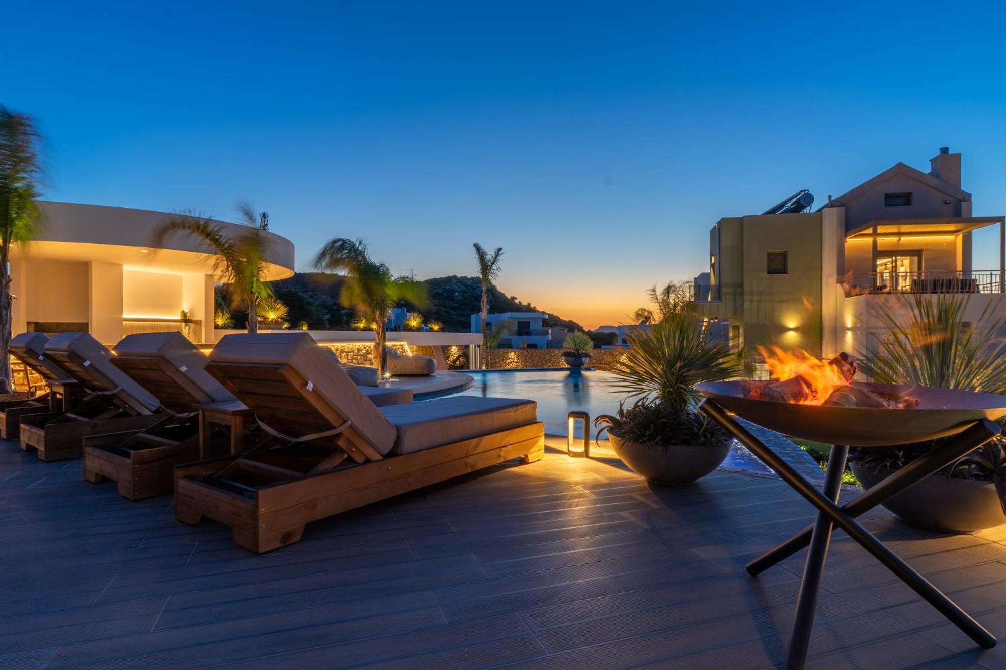 Villa Rhode Luxury Kalithies