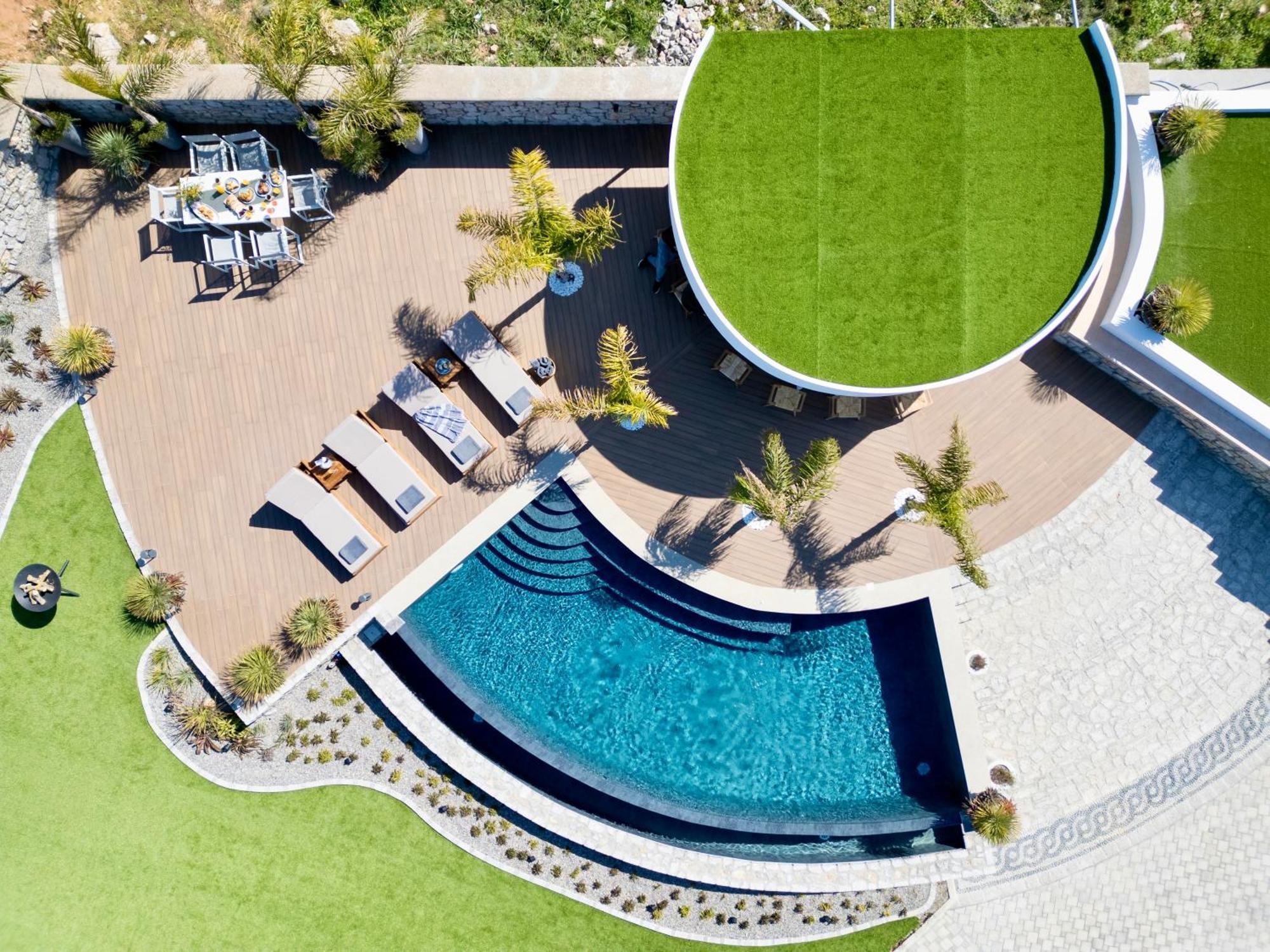 Villa Rhode Luxury