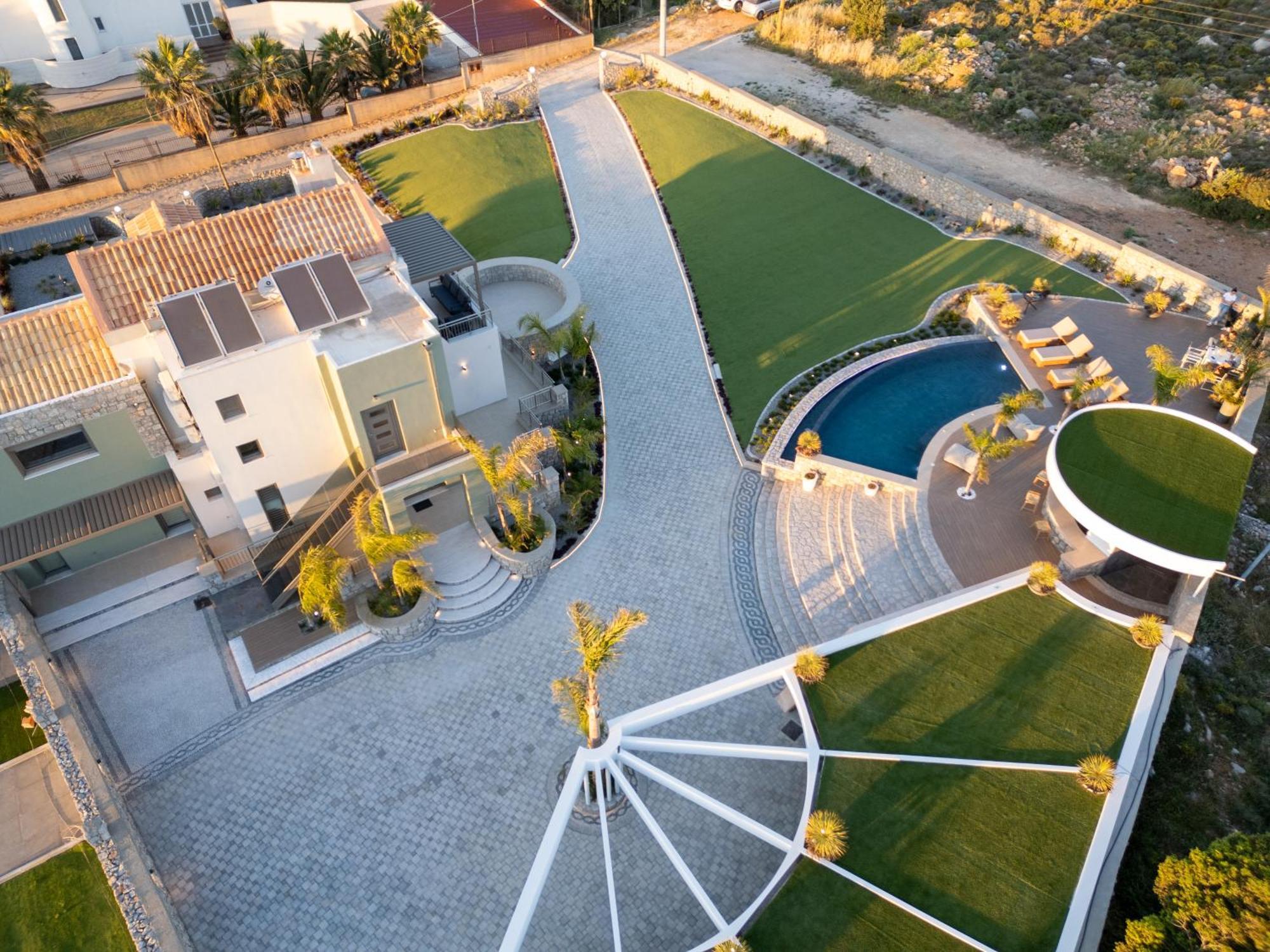 Villa Rhode Luxury Kalithies